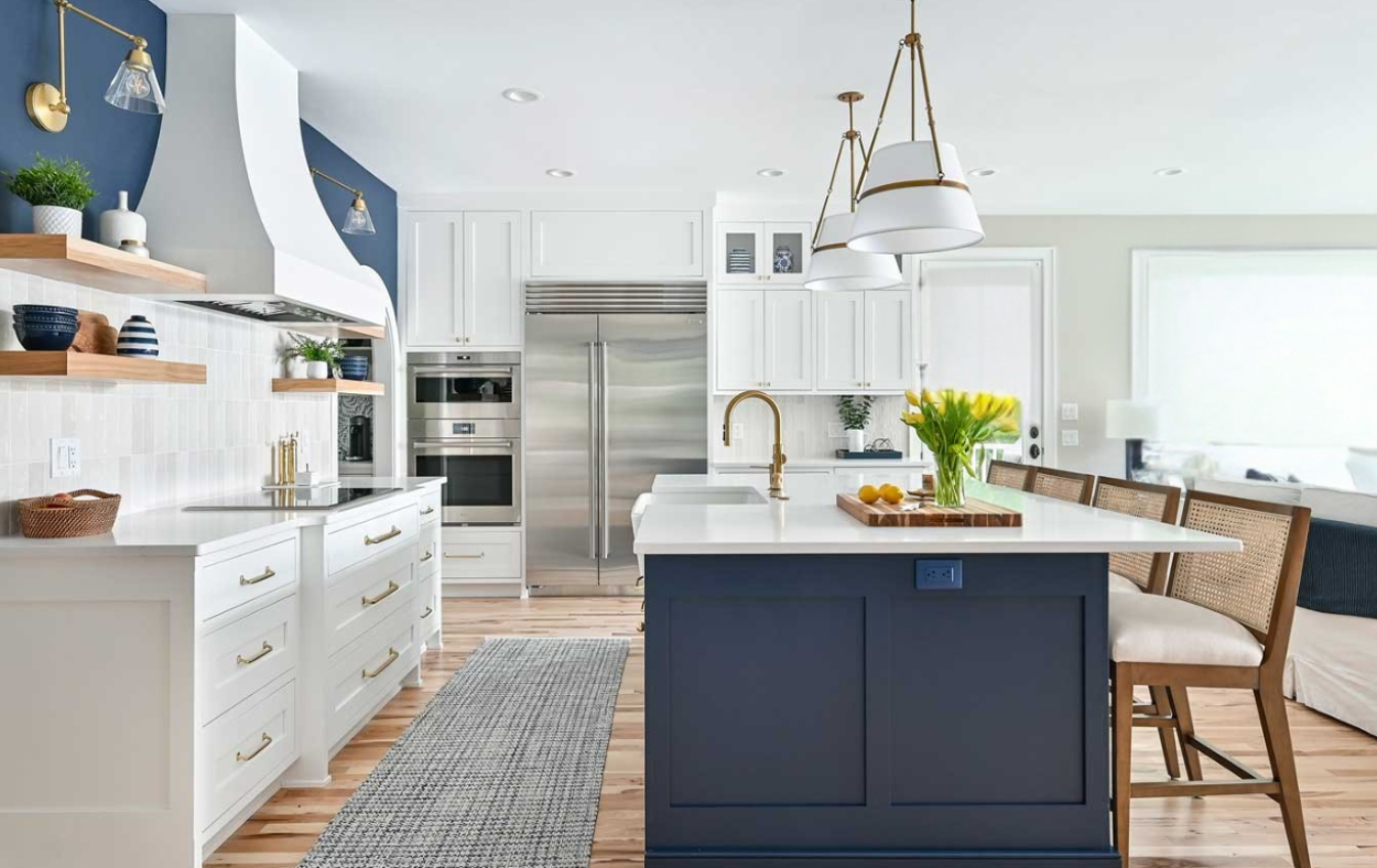 Custom-built white kitchen cabinets in Sarasota, FL, featuring high-quality craftsmanship, soft-close doors, and premium storage solutions.