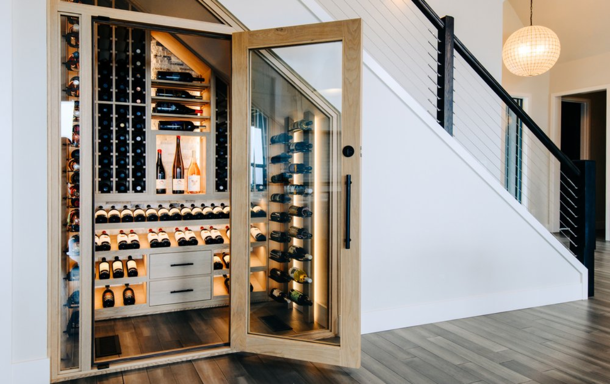 Custom wine storage solutions for kitchens in Sarasota, designed for wine enthusiasts.